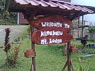 Lio }Ee bW (Kinabalu Mountain Lodge) 